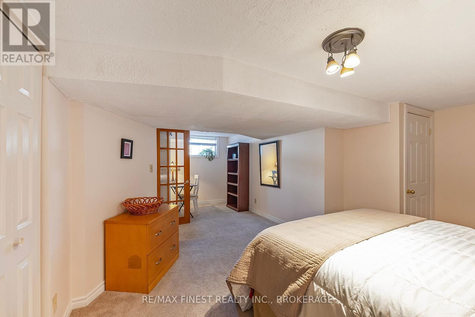 678 SUMMERFIELD PLACE Image 48