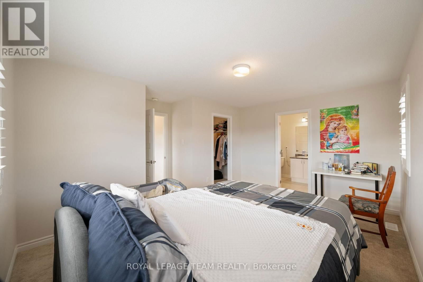 741 DERREEN AVENUE Image 45