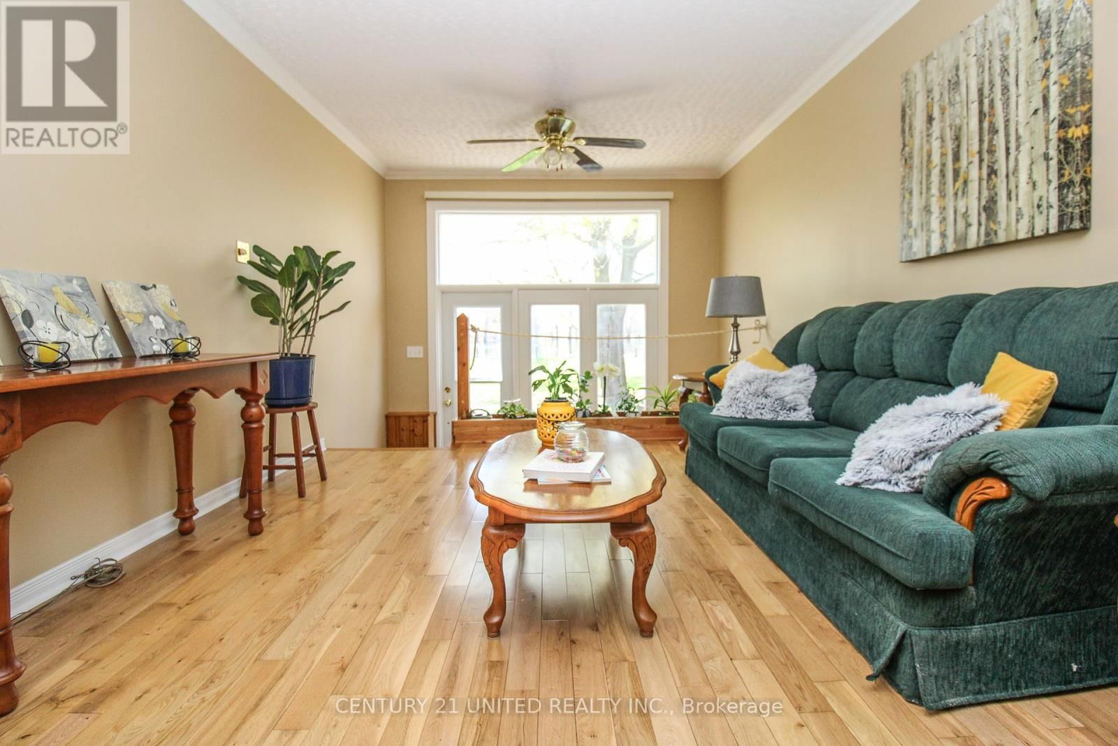 473 CAMERON STREET Image 17
