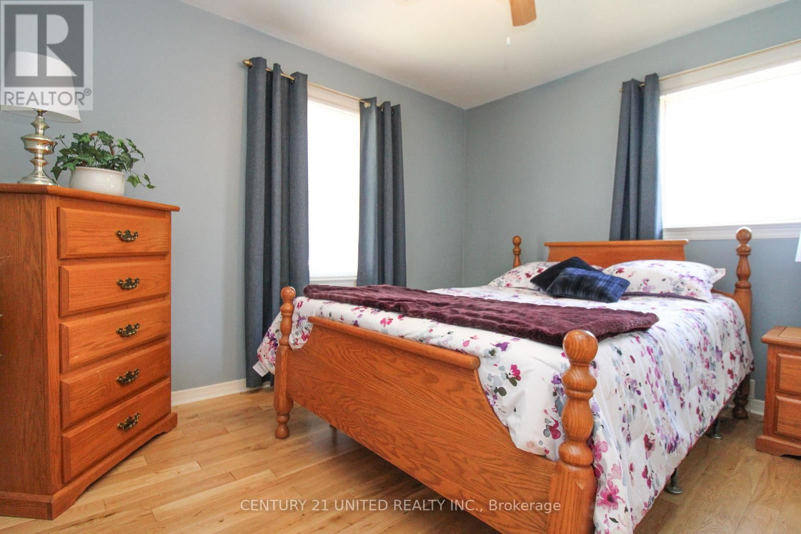 473 CAMERON STREET Image 21
