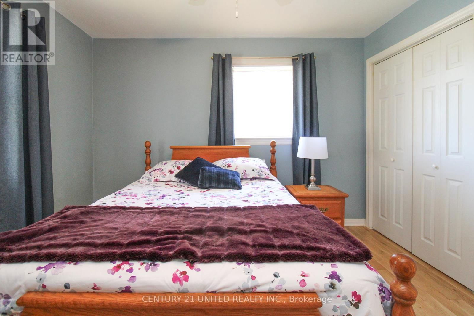 473 CAMERON STREET Image 22