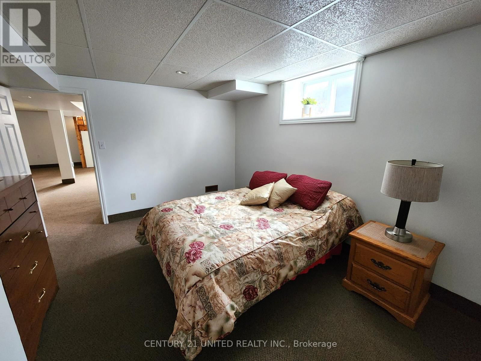473 CAMERON STREET Image 30