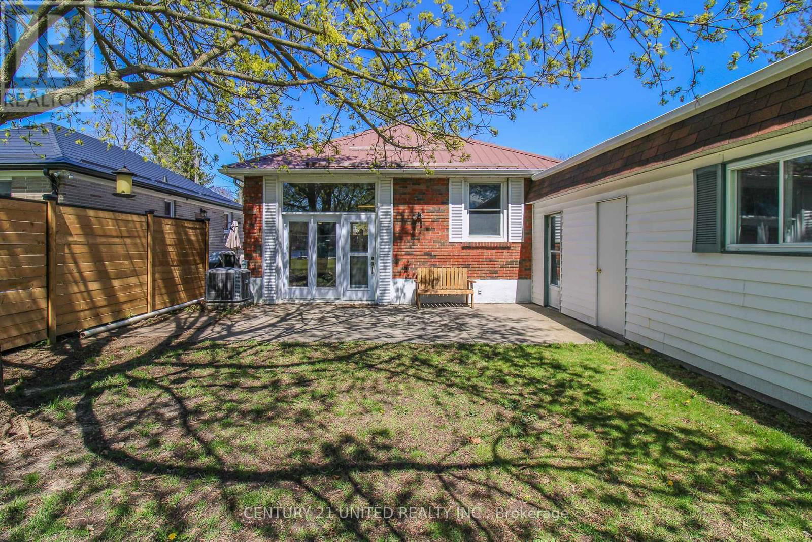 473 CAMERON STREET Image 5