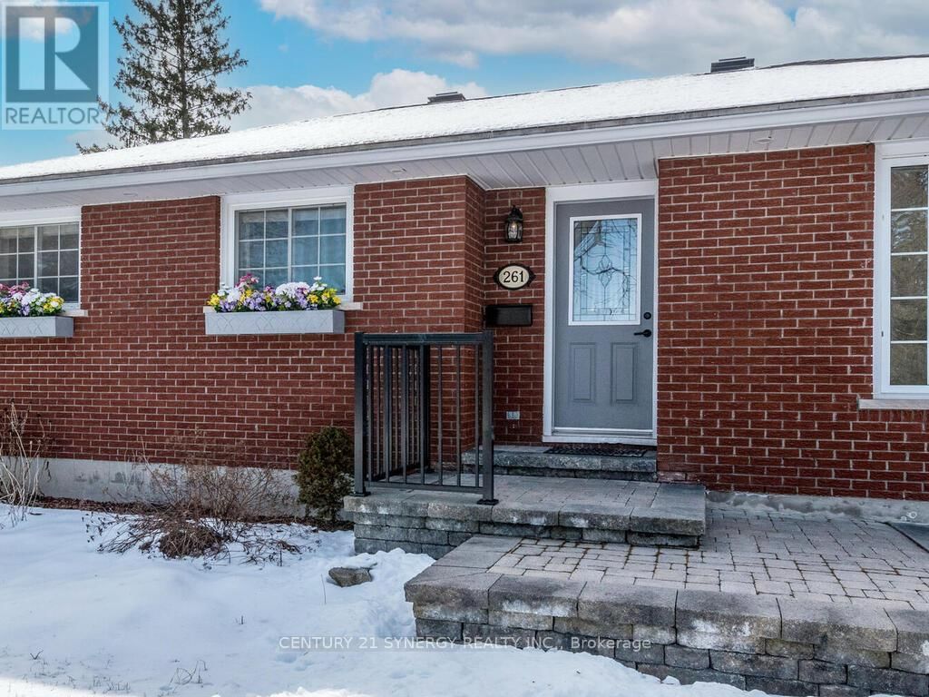 261 JAMES AVENUE Image 3