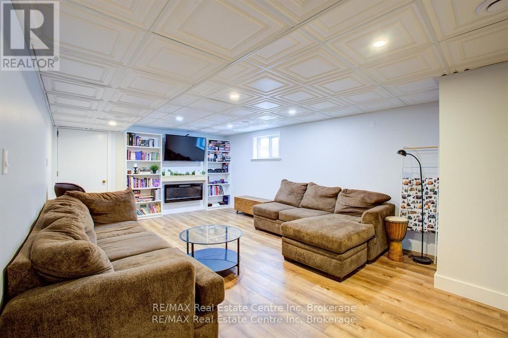 469A 14TH STREET Image 11