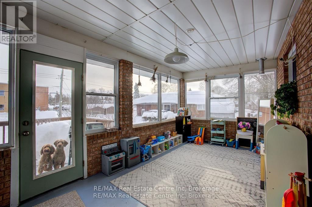469A 14TH STREET Image 17