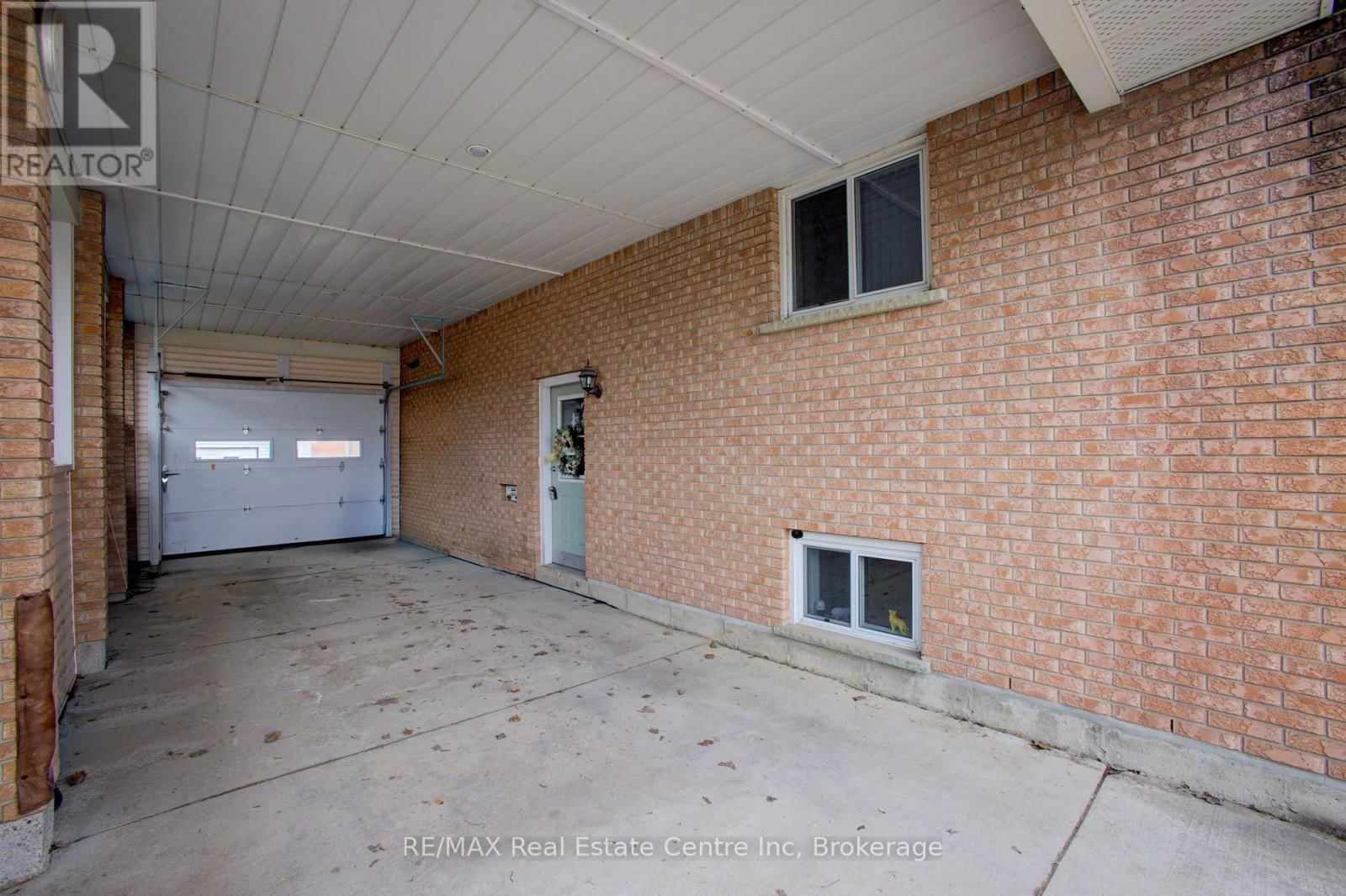 469A 14TH STREET Image 21