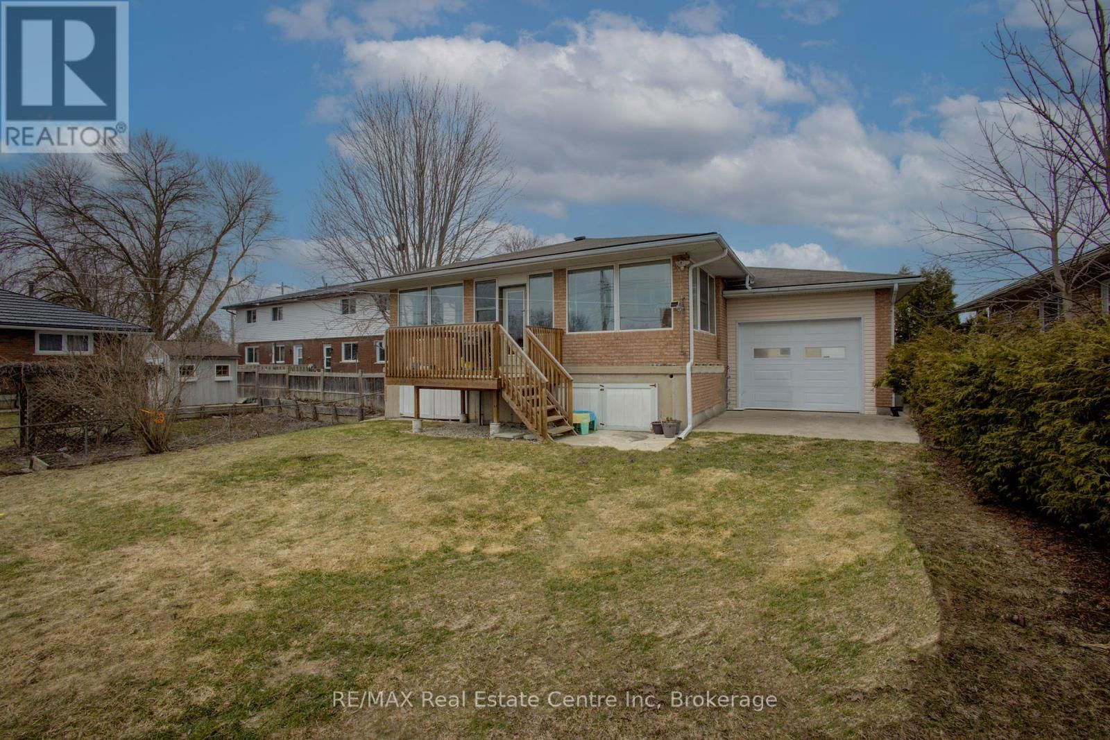469A 14TH STREET Image 22