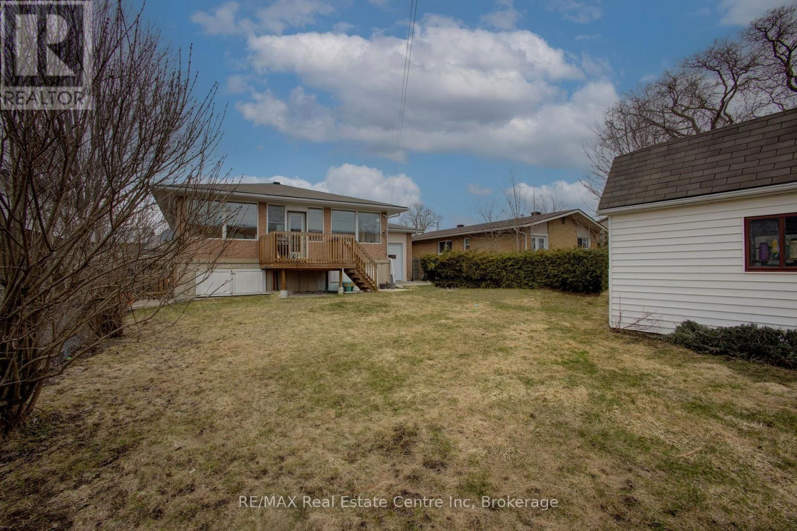 469A 14TH STREET Image 26