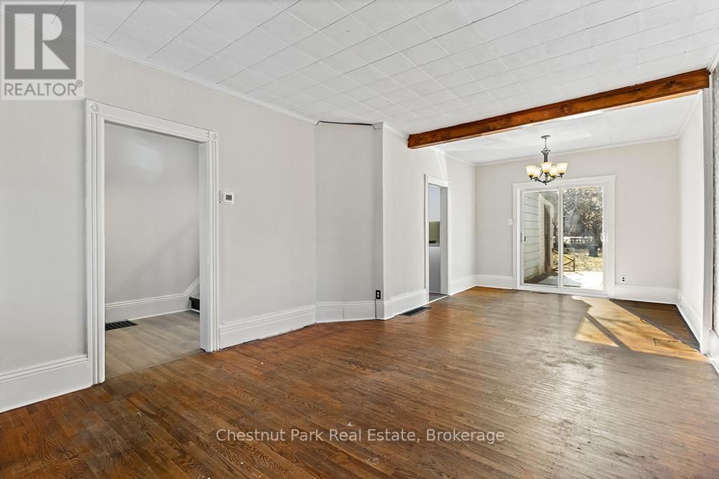 1068 2ND AVENUE WEST Image 10