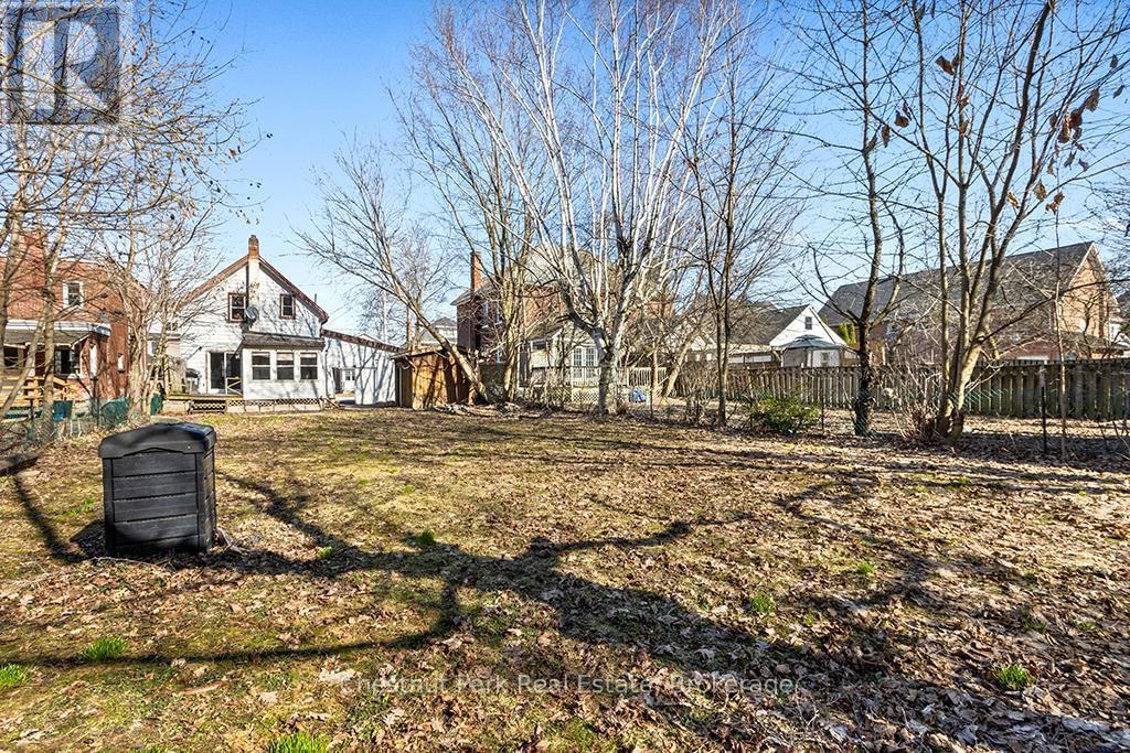 1068 2ND AVENUE WEST Image 30