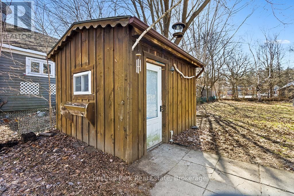 1068 2ND AVENUE WEST Image 31