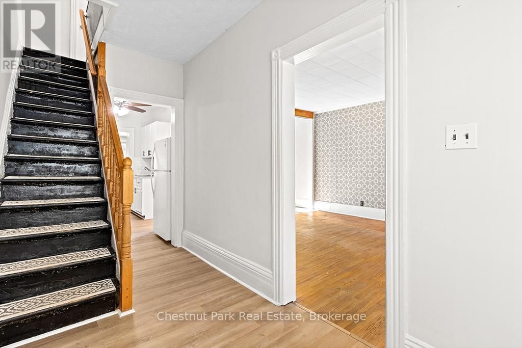 1068 2ND AVENUE WEST Image 7