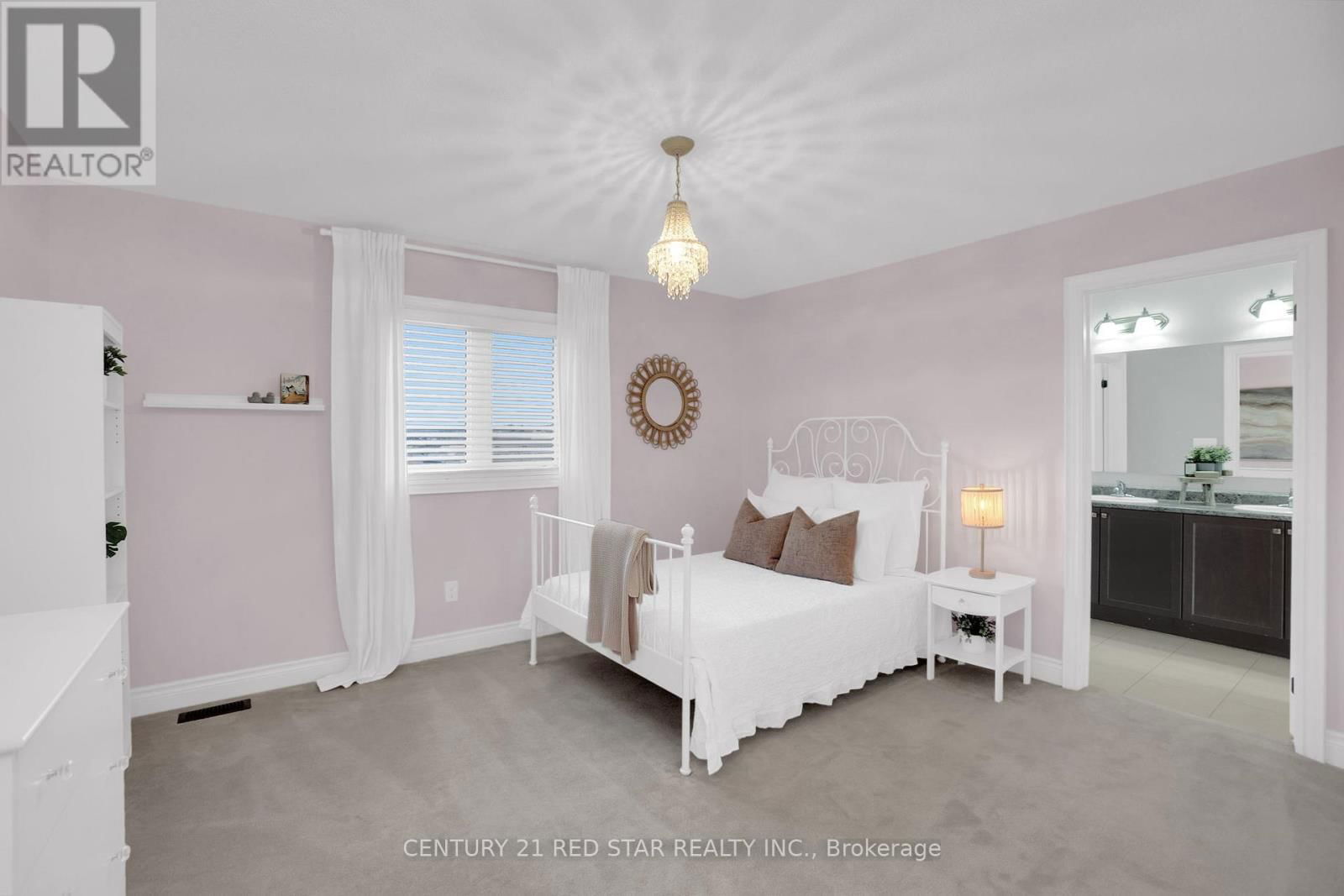 16 MITCHELL CRESCENT Image 30