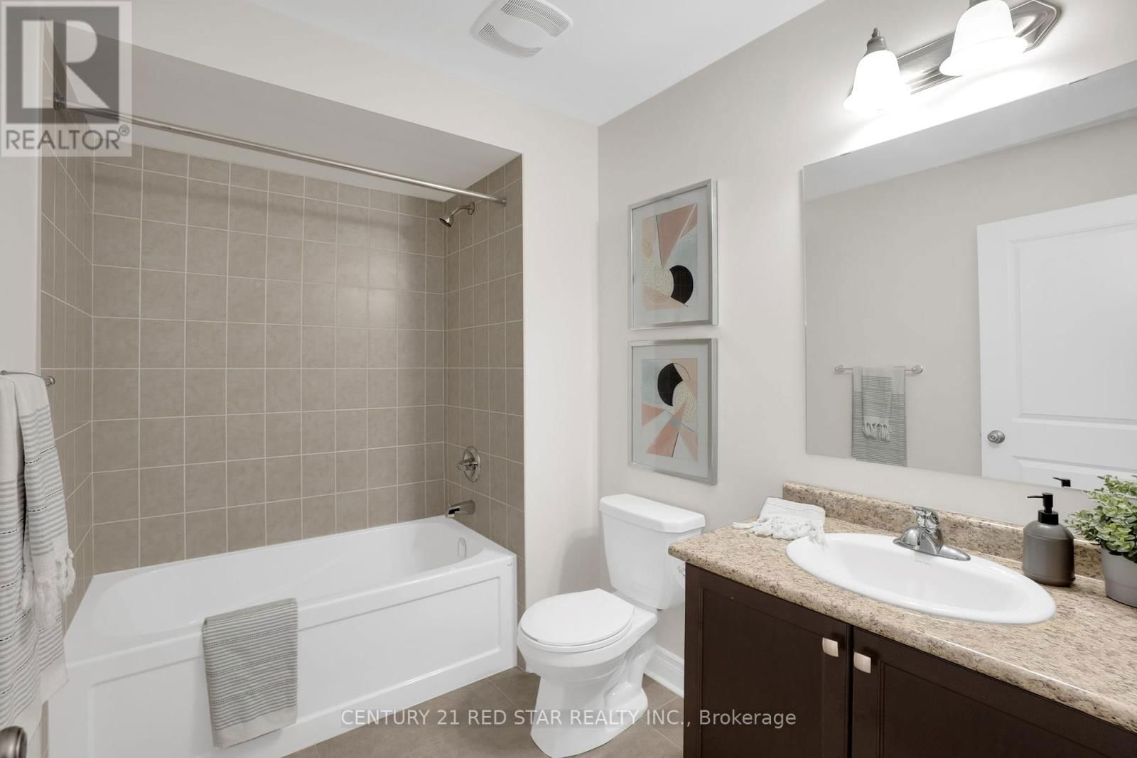 16 MITCHELL CRESCENT Image 34