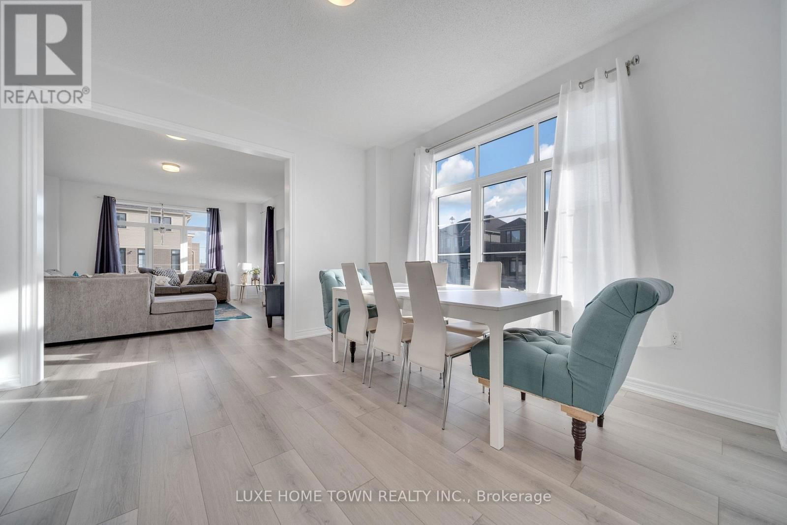 179 REA DRIVE Image 12