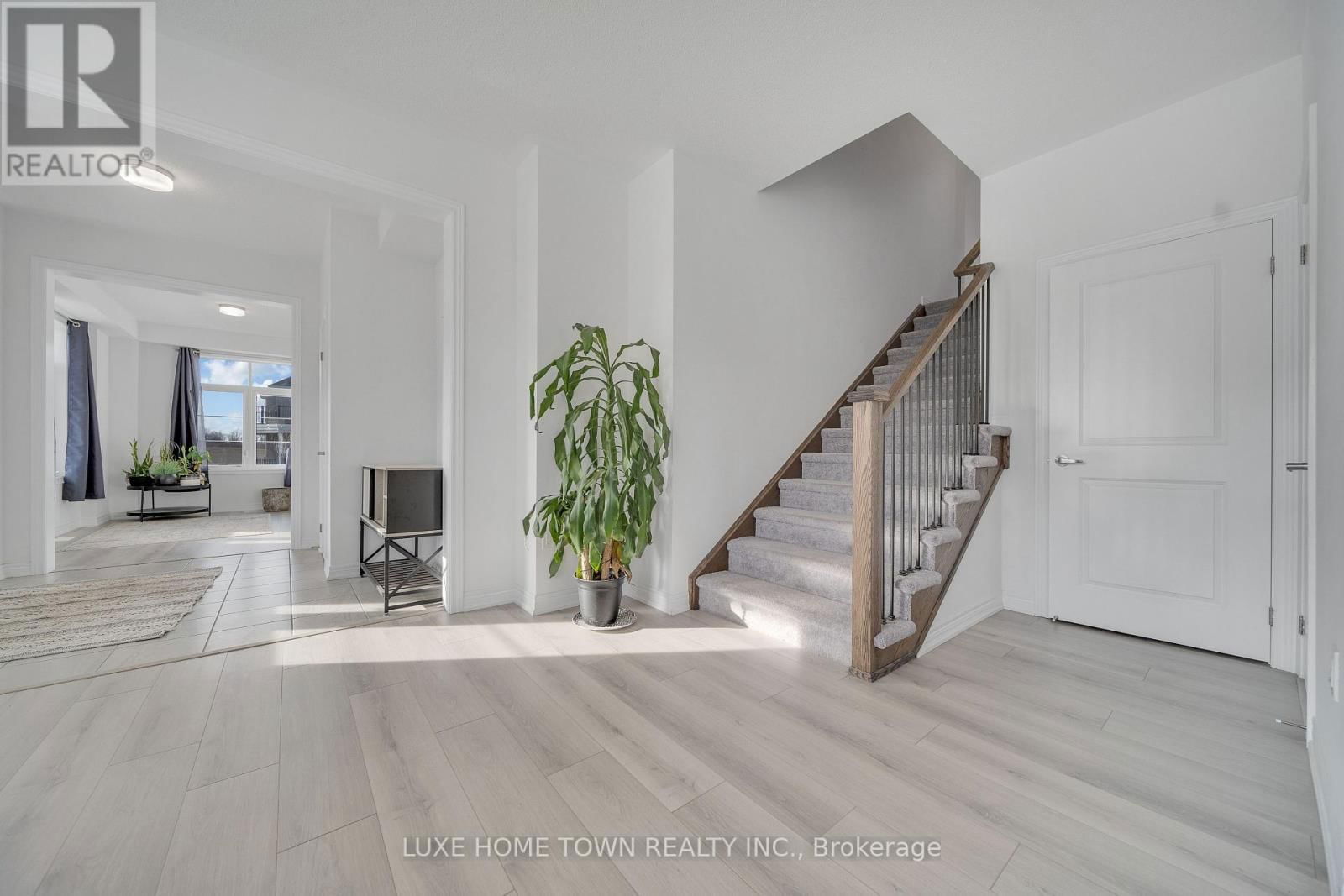 179 REA DRIVE Image 14