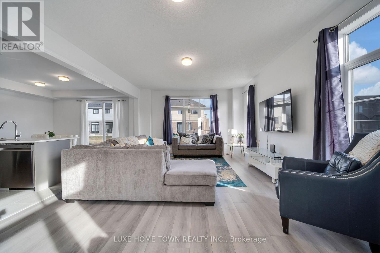 179 REA DRIVE Image 17