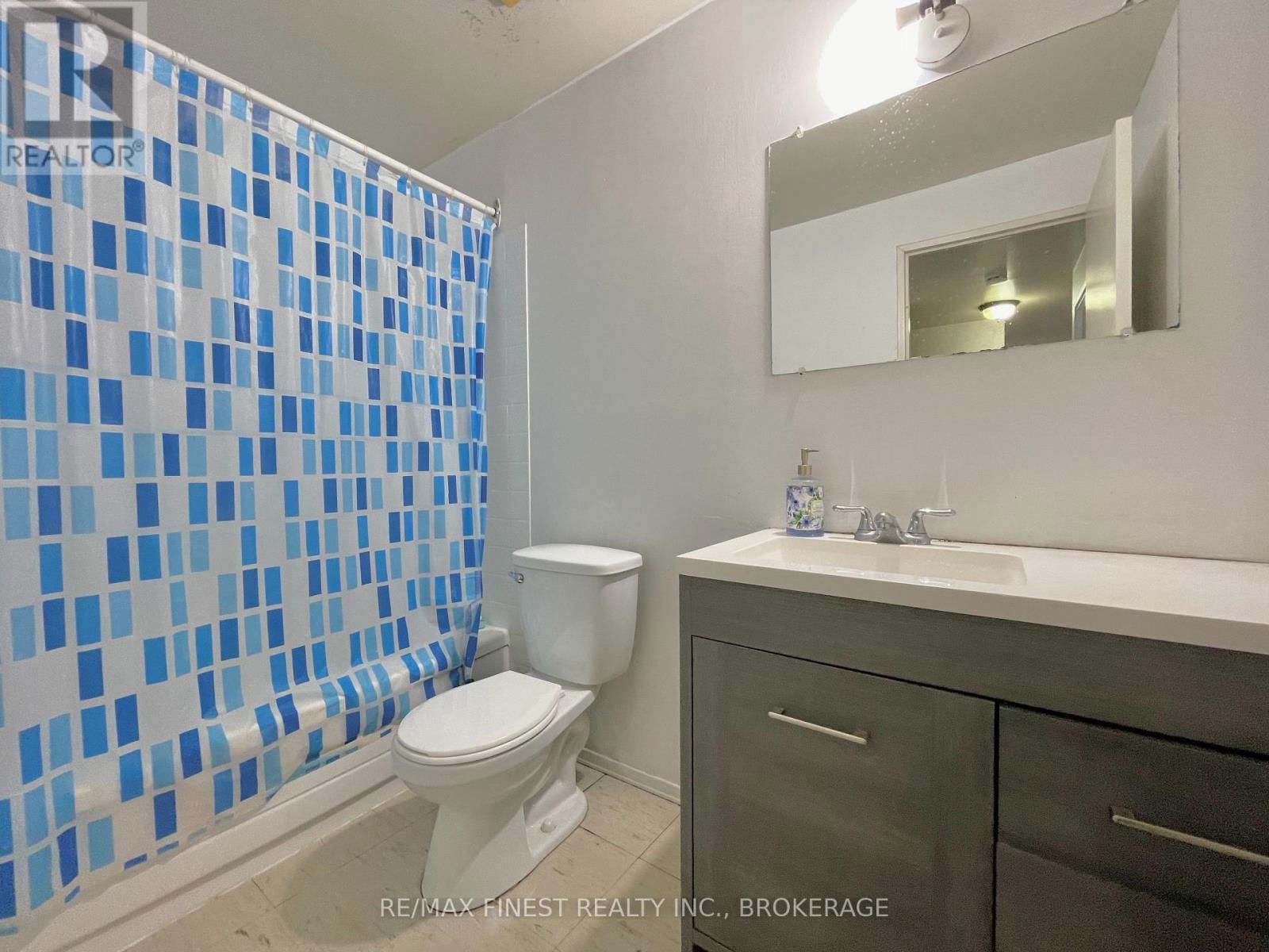 602 - 17 ELDON HALL PLACE Image 15