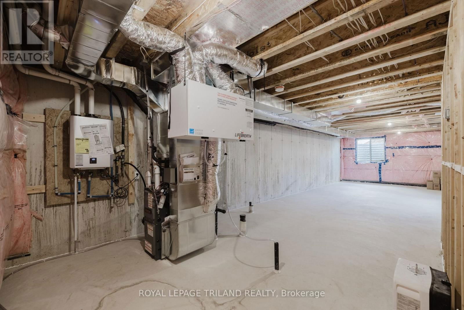 790 BANYAN LANE Image 32