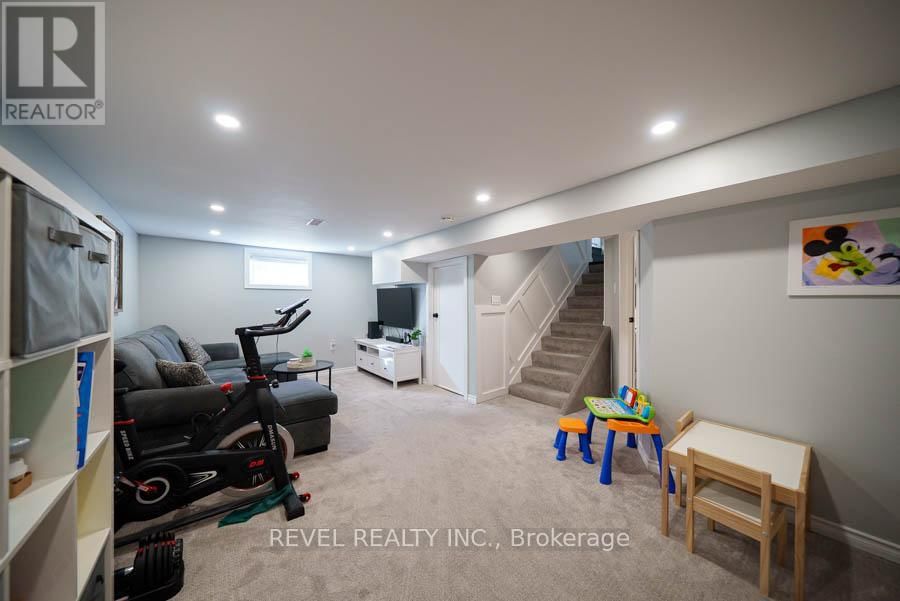 36 JAMES AVENUE Image 18