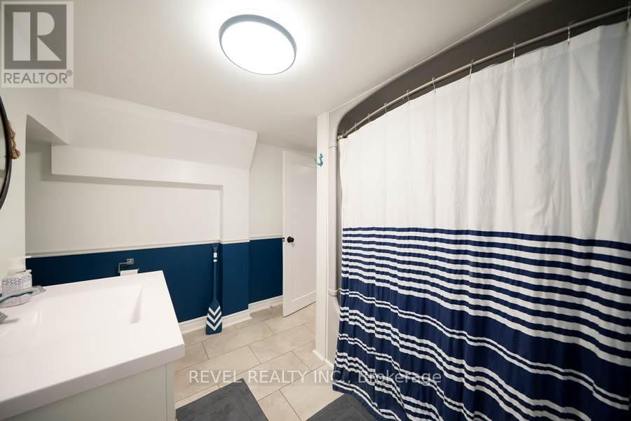 36 JAMES AVENUE Image 22