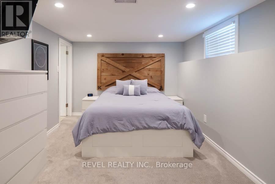 36 JAMES AVENUE Image 25