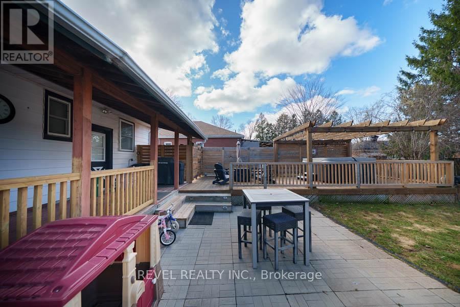 36 JAMES AVENUE Image 29