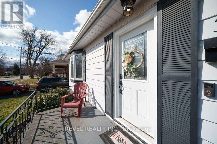 36 JAMES AVENUE Image 3