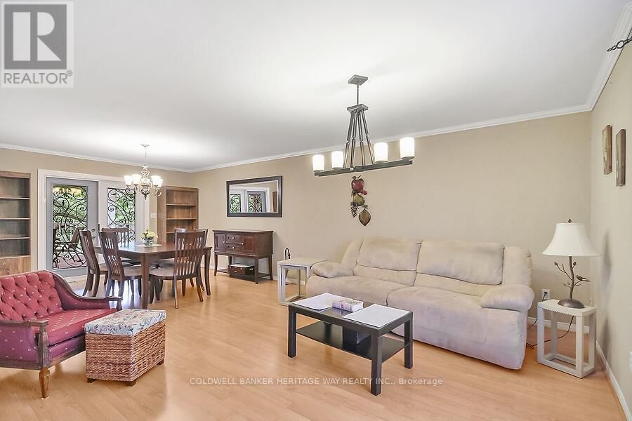 222 NORTH ROAD Image 12