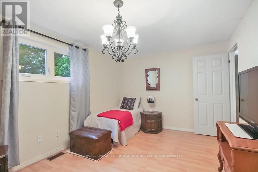 222 NORTH ROAD Image 20