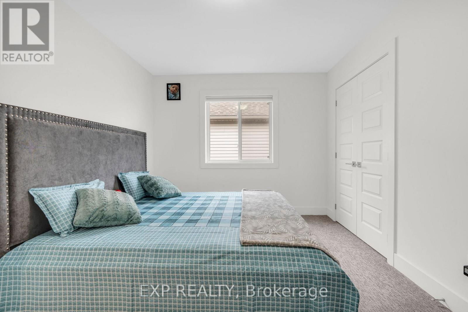 1784 BRAYFORD AVENUE Image 32