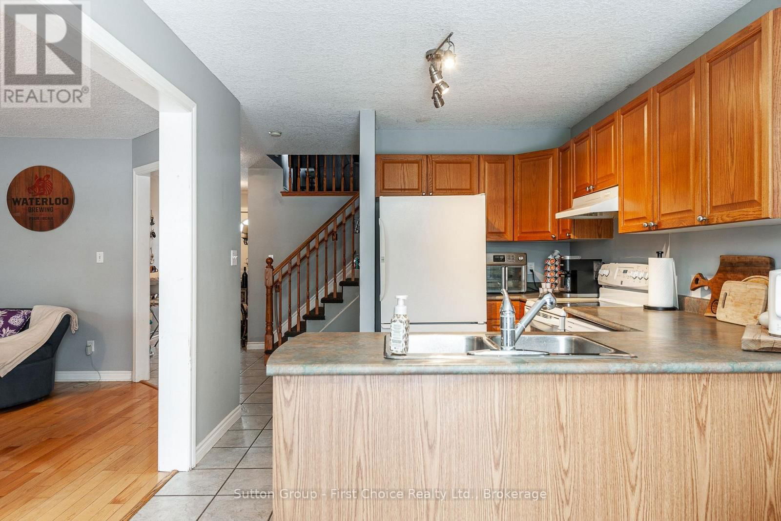 110 WINGFIELD AVENUE Image 17