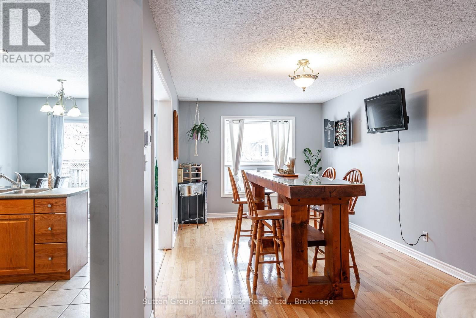110 WINGFIELD AVENUE Image 18
