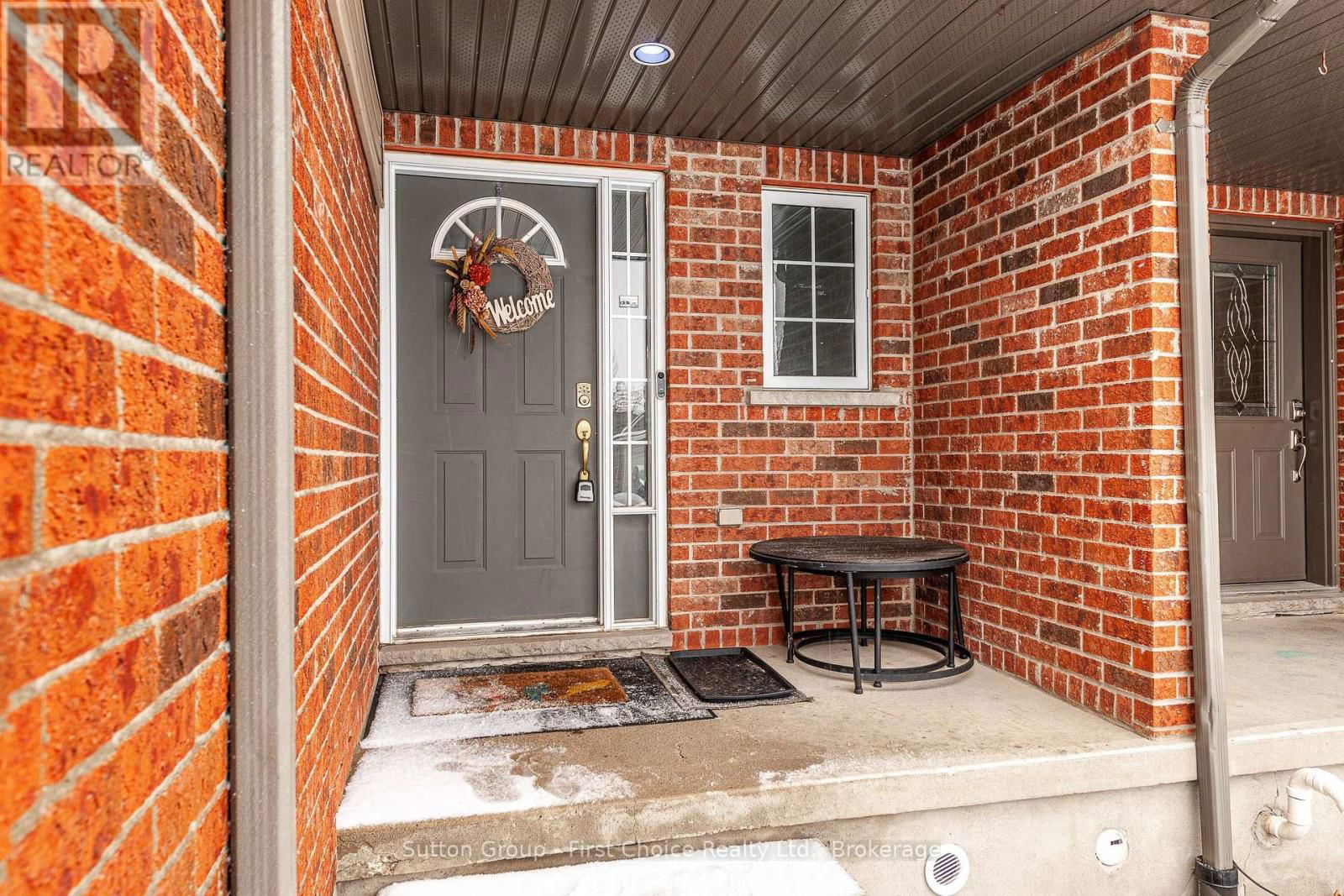 110 WINGFIELD AVENUE Image 2