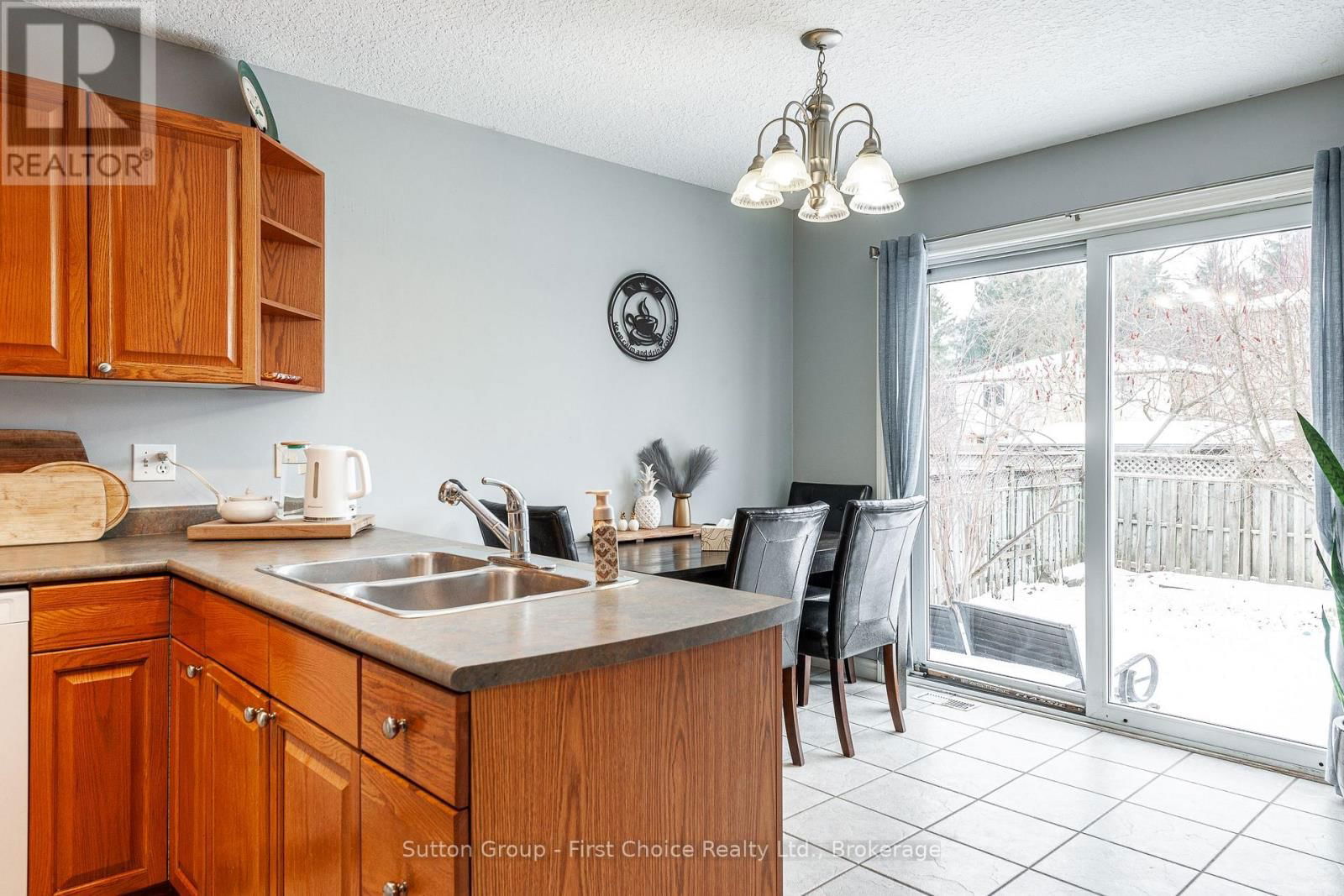 110 WINGFIELD AVENUE Image 22