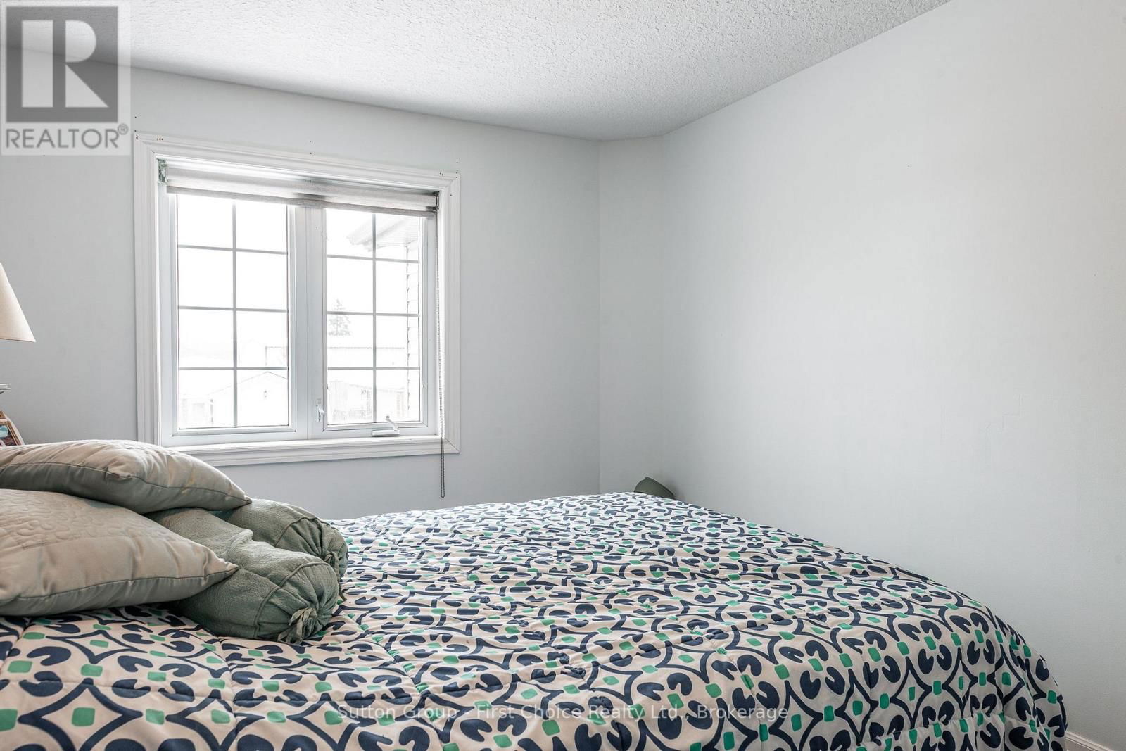 110 WINGFIELD AVENUE Image 33