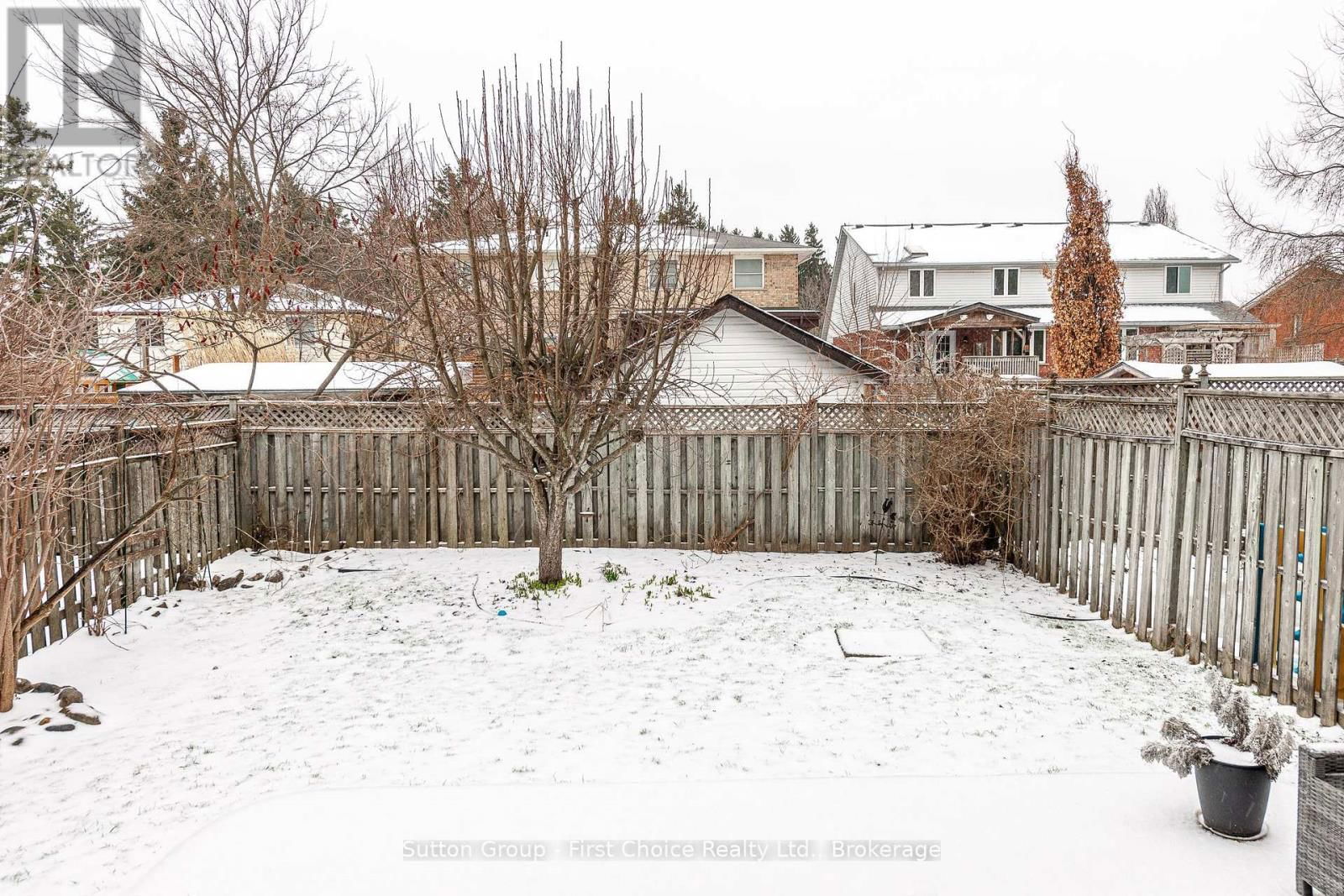 110 WINGFIELD AVENUE Image 48