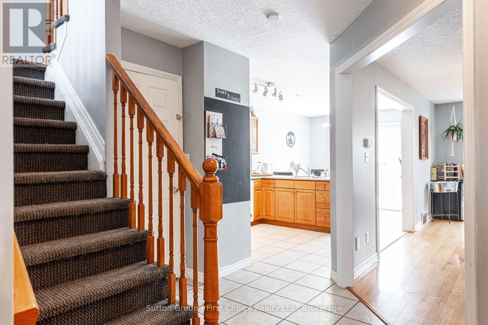 110 WINGFIELD AVENUE Image 7