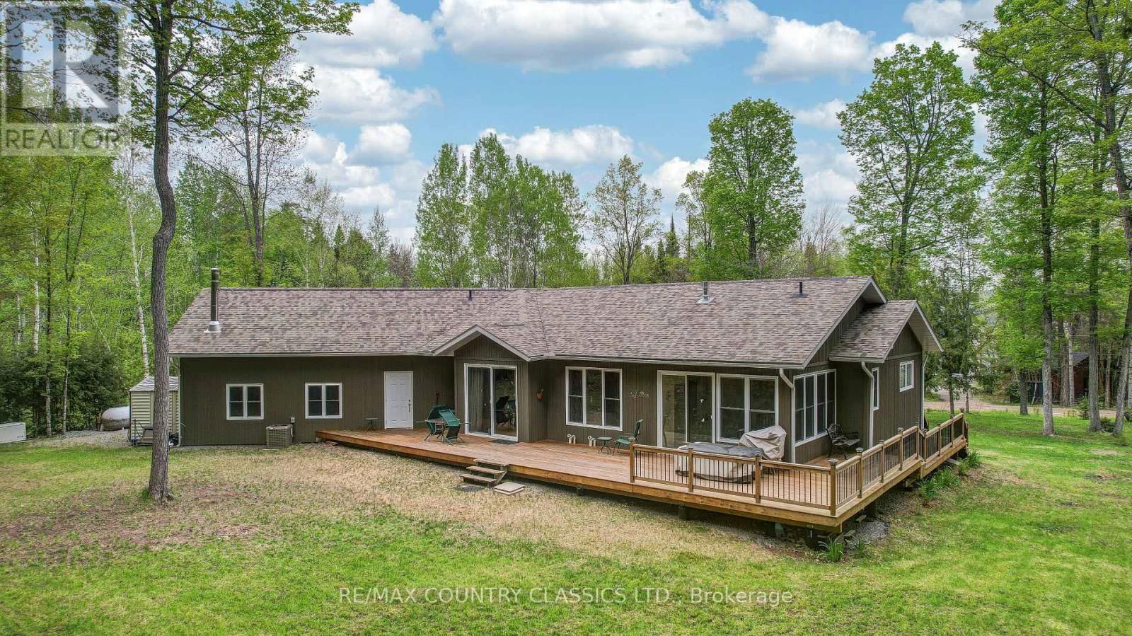 581 FORESTVIEW ROAD Image 41