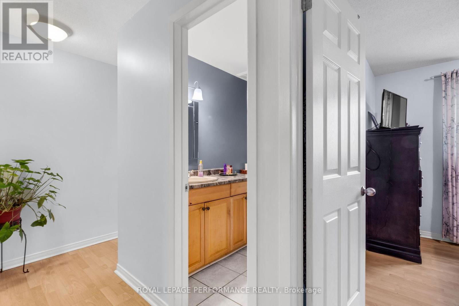 261 PARK GROVE DRIVE Image 12