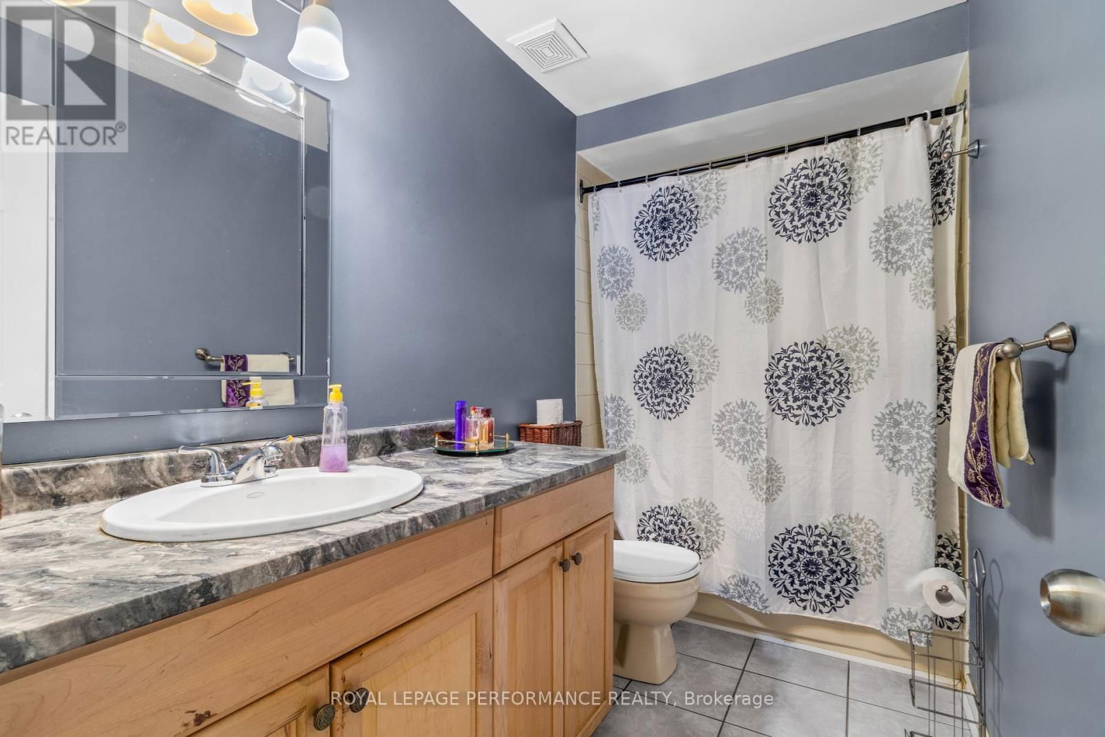 261 PARK GROVE DRIVE Image 13