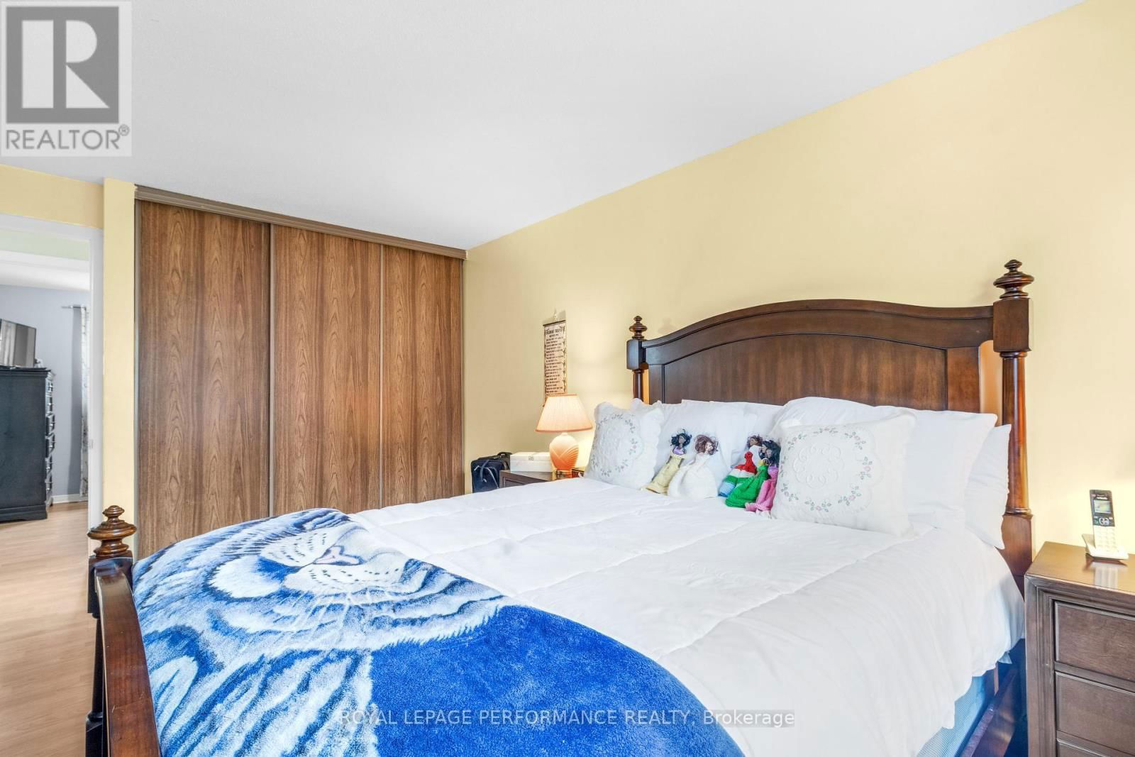 261 PARK GROVE DRIVE Image 15