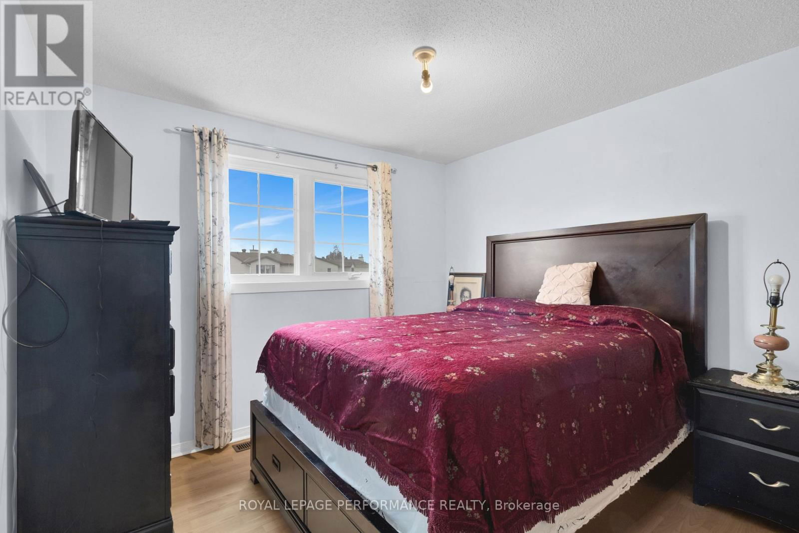 261 PARK GROVE DRIVE Image 16