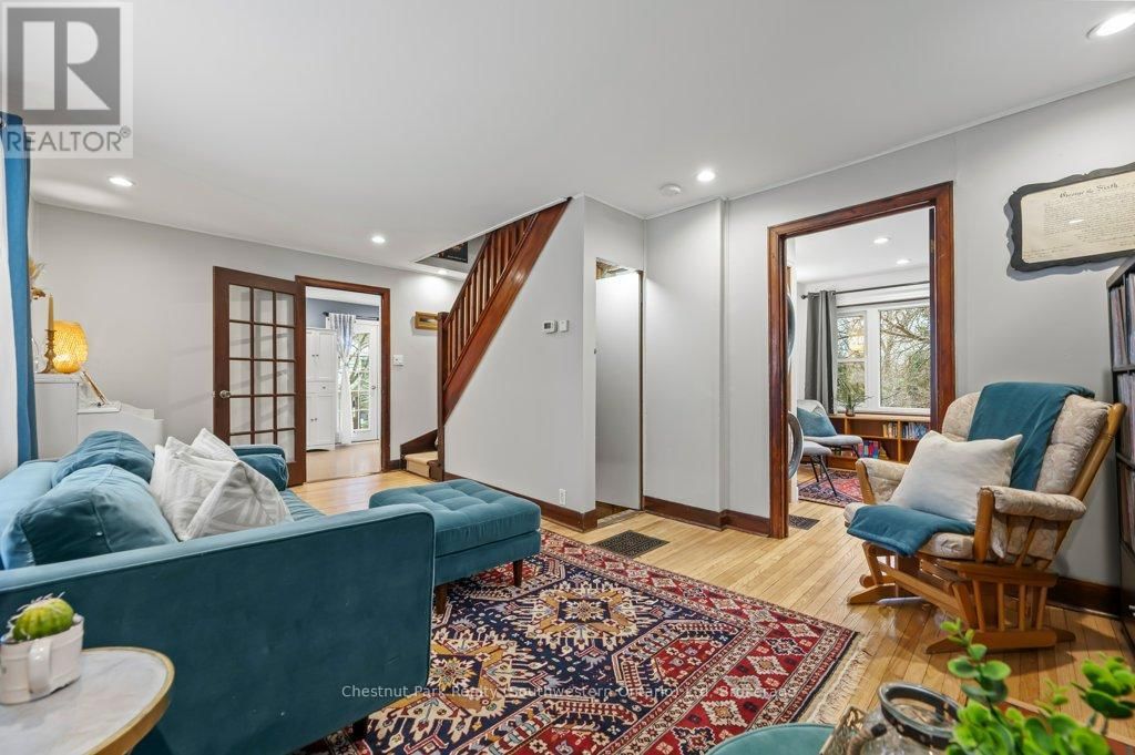 214 HARRIS STREET Image 27