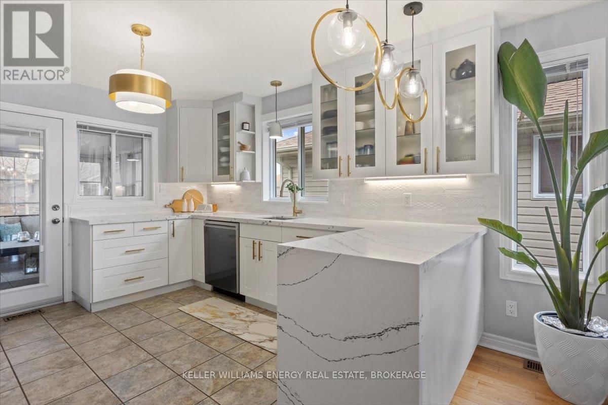 14 DEERFIELD DRIVE Image 14