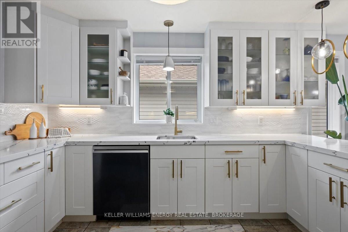 14 DEERFIELD DRIVE Image 19