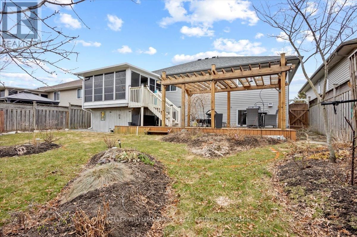 14 DEERFIELD DRIVE Image 45
