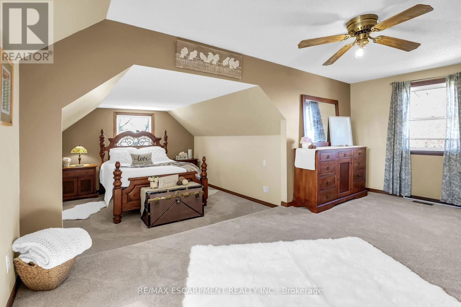5001 HILLSIDE DRIVE Image 19