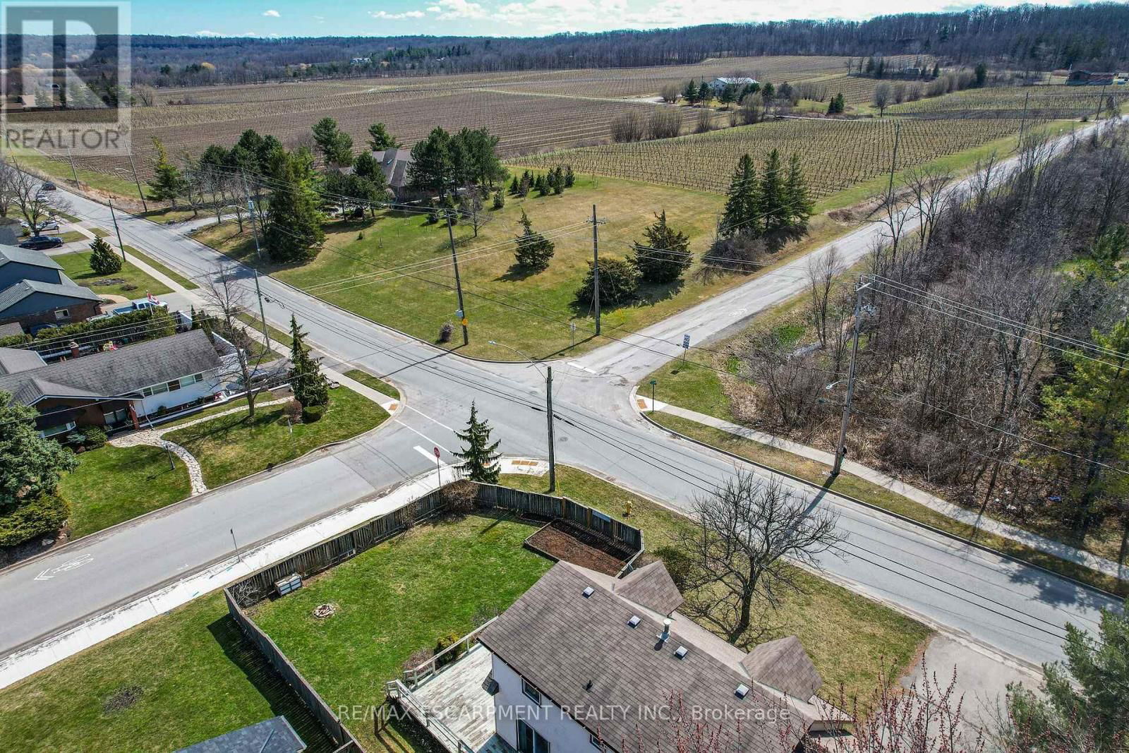 5001 HILLSIDE DRIVE Image 41